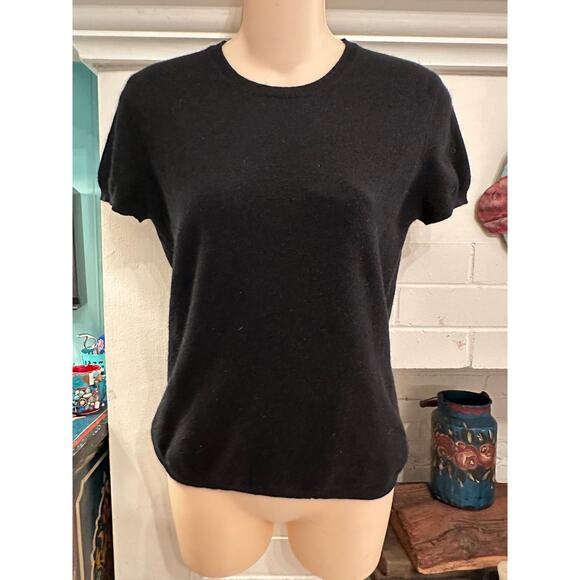 VINTAGE BANANA REPUBLIC BLACK CASHMERE TEE SHIRT SWEATER S - Picture 1 of 7